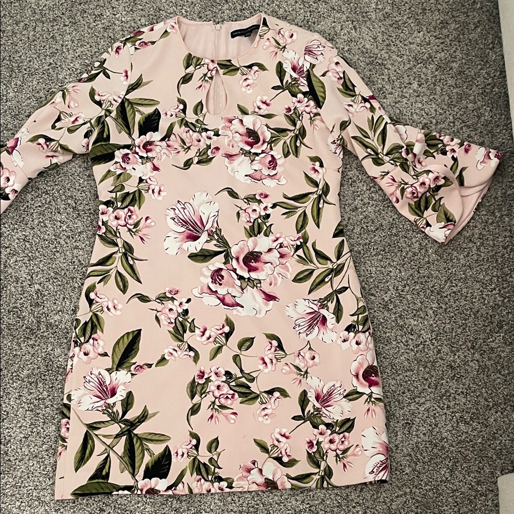 White House Black Market Blush Floral Long-Sleeve Shift Dress